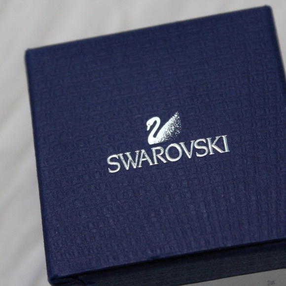 SOLD NEW Swarovski Rose Gold Crystal Layer Ring - Picture 5 of 6